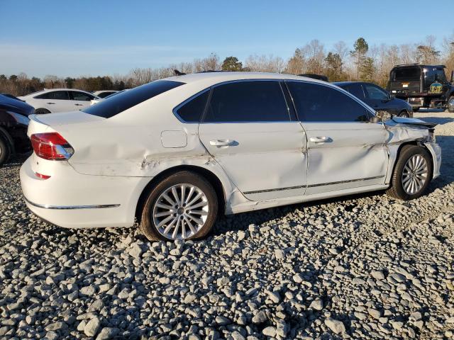 Photo 2 VIN: 1GCHSBEA4K1158719 - VOLKSWAGEN PASSAT 