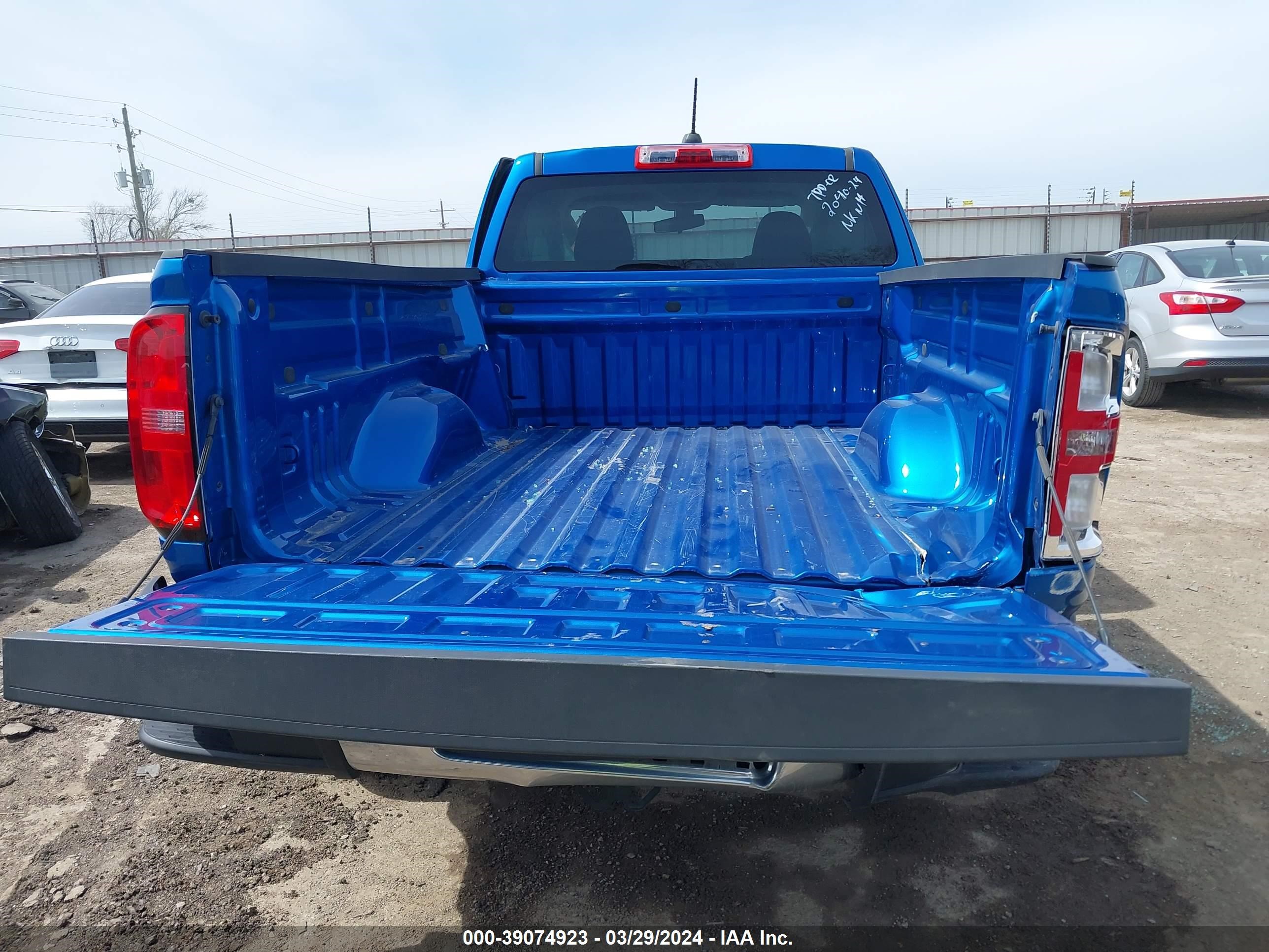 Photo 15 VIN: 1GCHSBEA4M1138182 - CHEVROLET COLORADO 