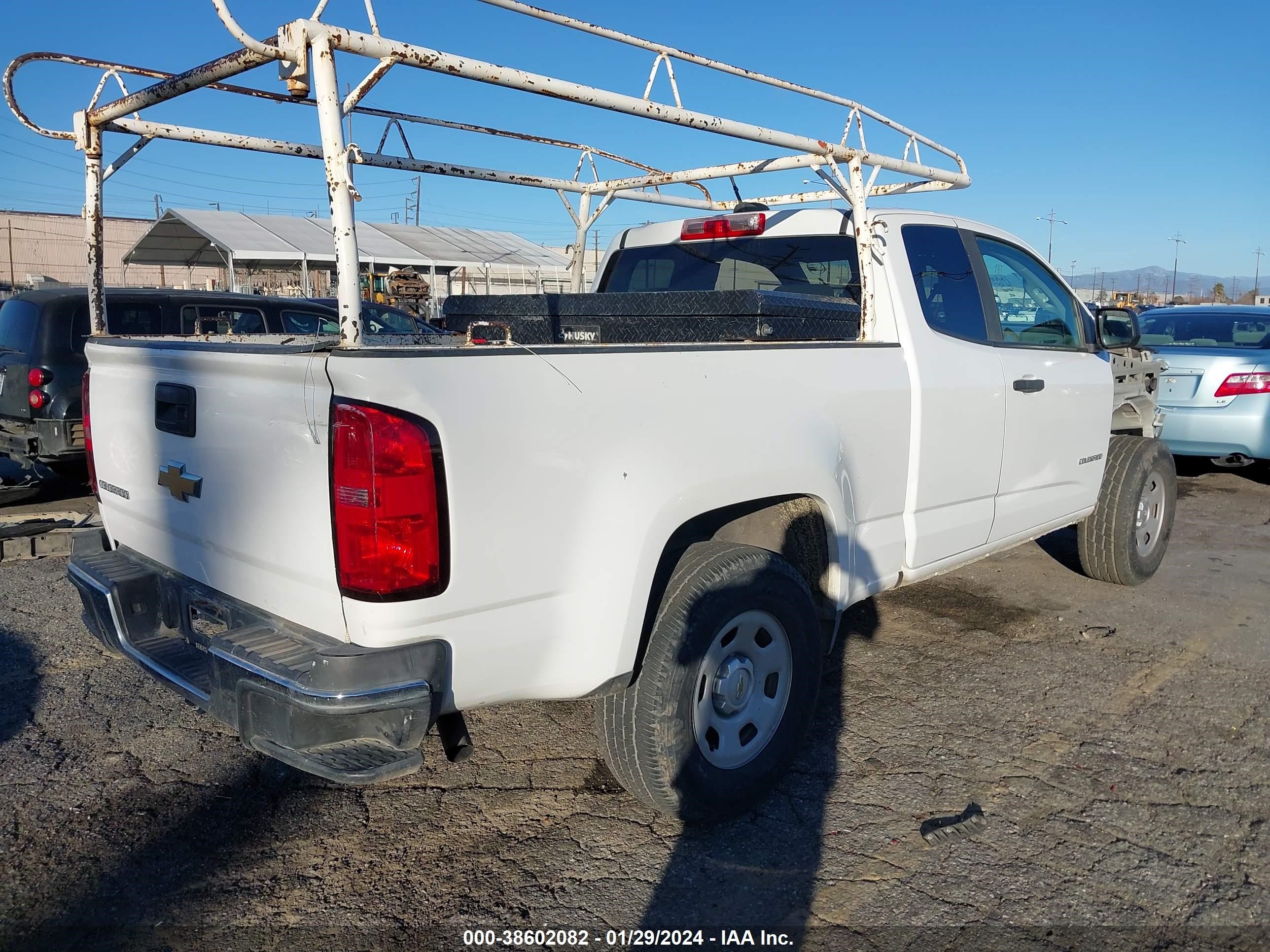 Photo 3 VIN: 1GCHSBEAXJ1105392 - CHEVROLET COLORADO 