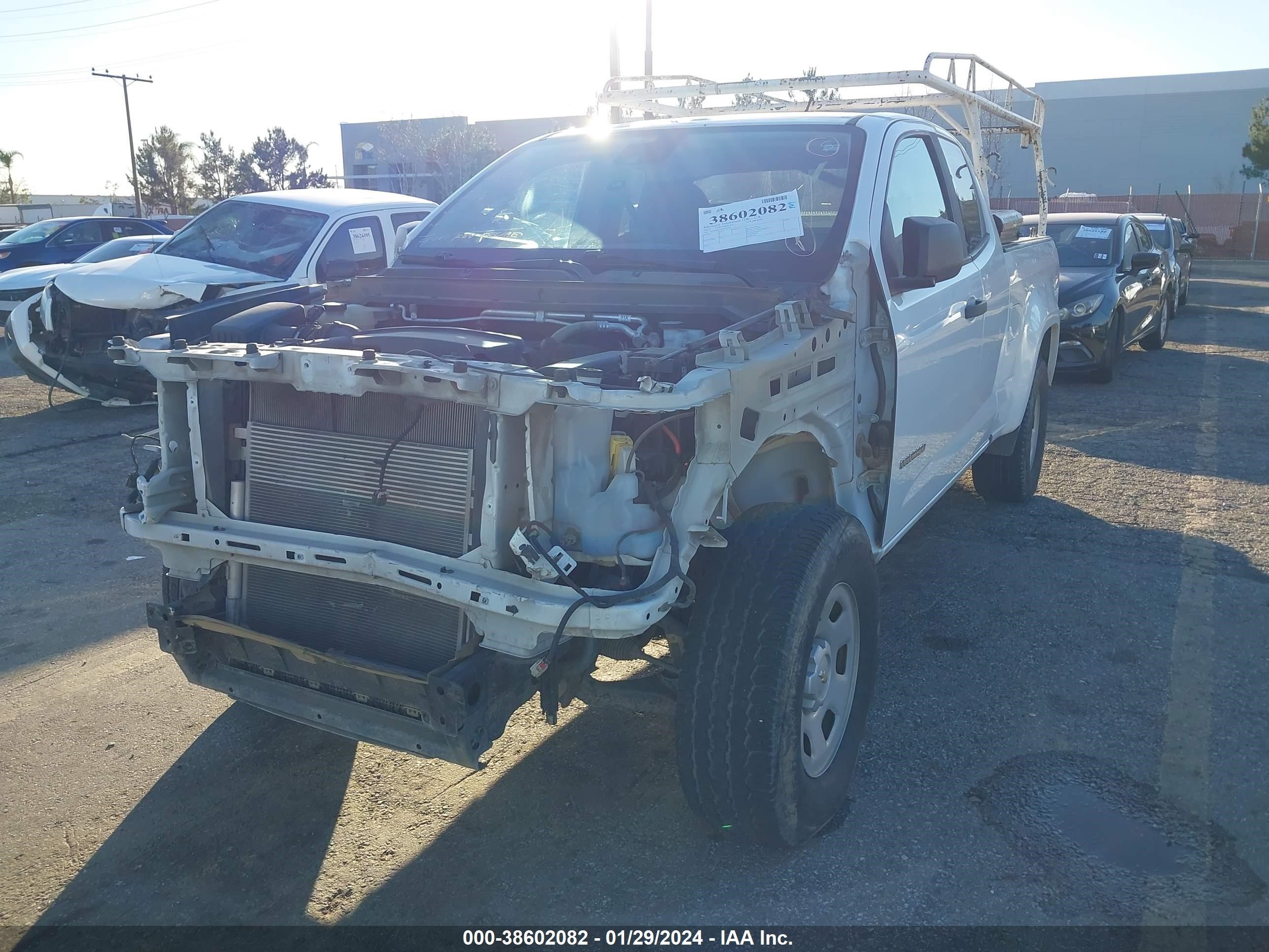 Photo 5 VIN: 1GCHSBEAXJ1105392 - CHEVROLET COLORADO 