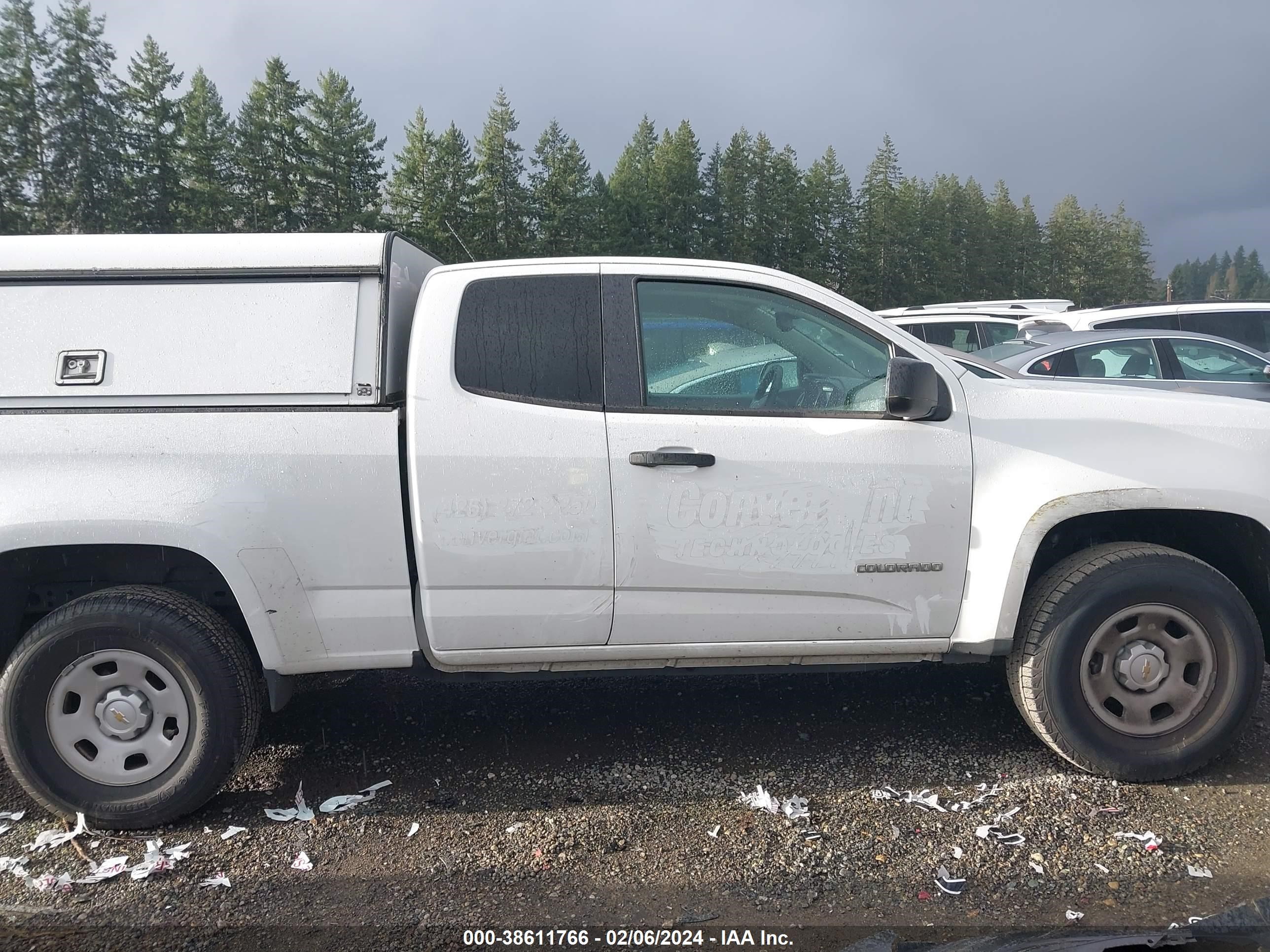 Photo 12 VIN: 1GCHSBEN7H1151677 - CHEVROLET COLORADO 