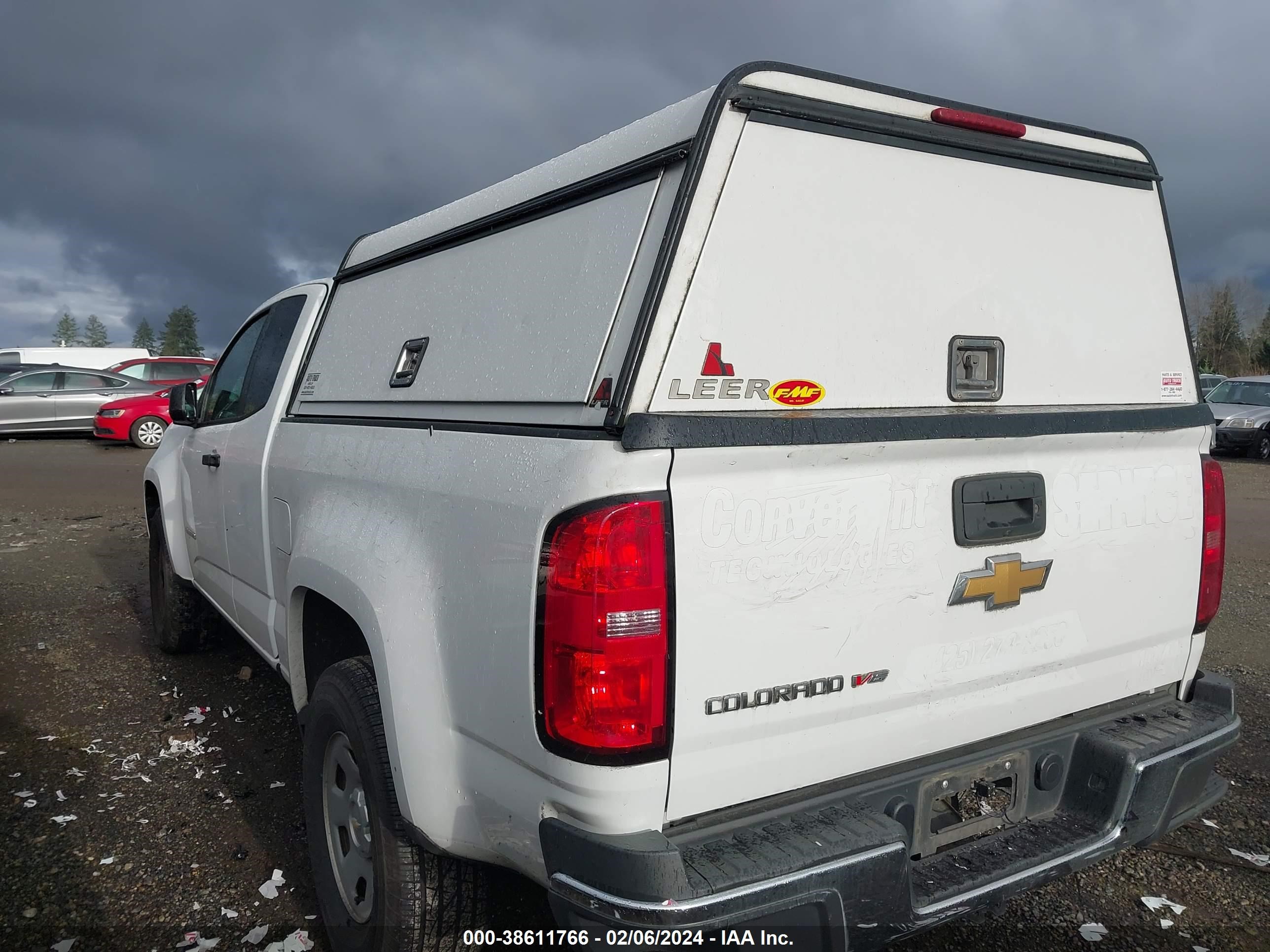 Photo 2 VIN: 1GCHSBEN7H1151677 - CHEVROLET COLORADO 