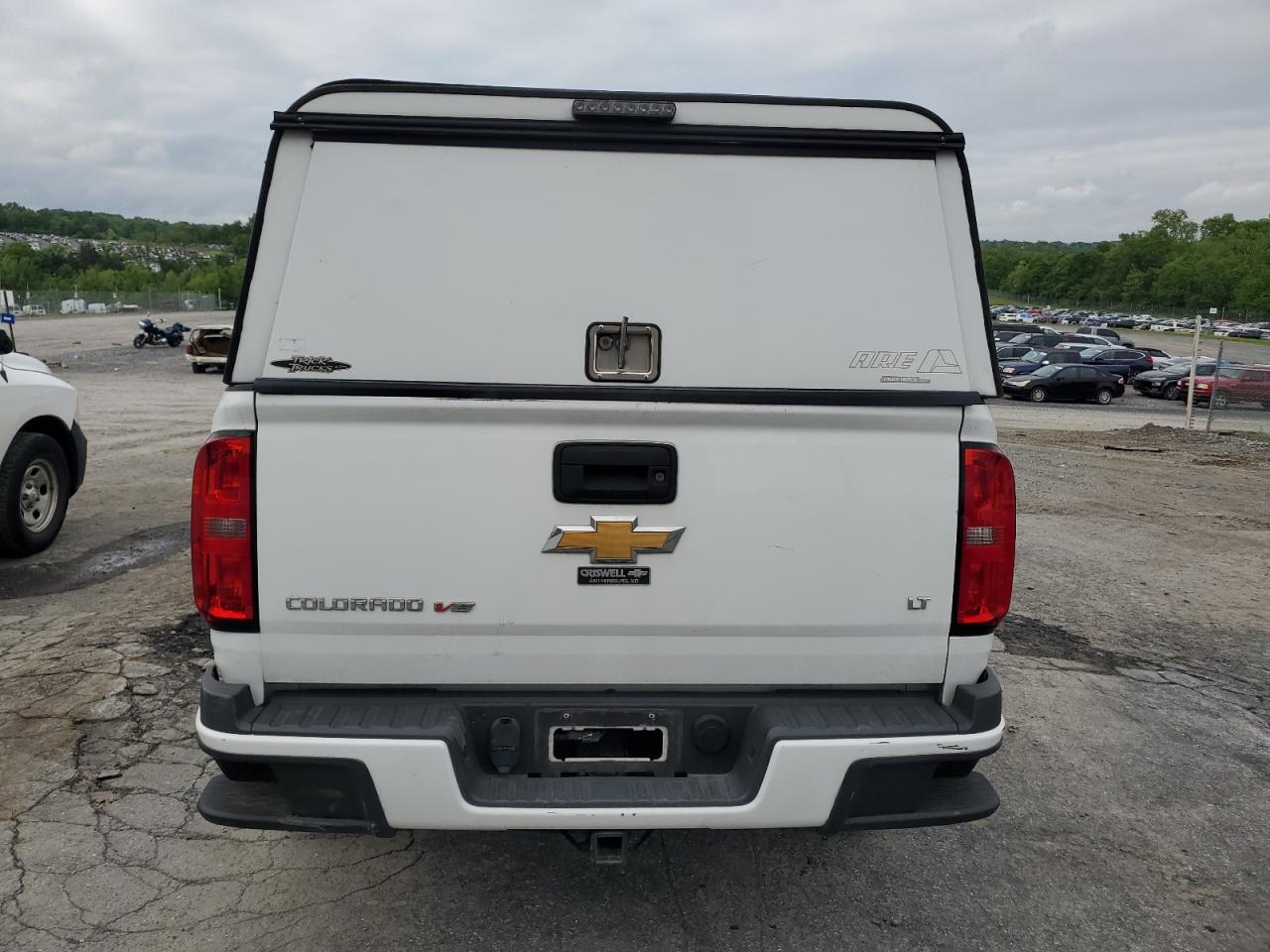 Photo 5 VIN: 1GCHSCEN3J1273349 - CHEVROLET COLORADO 