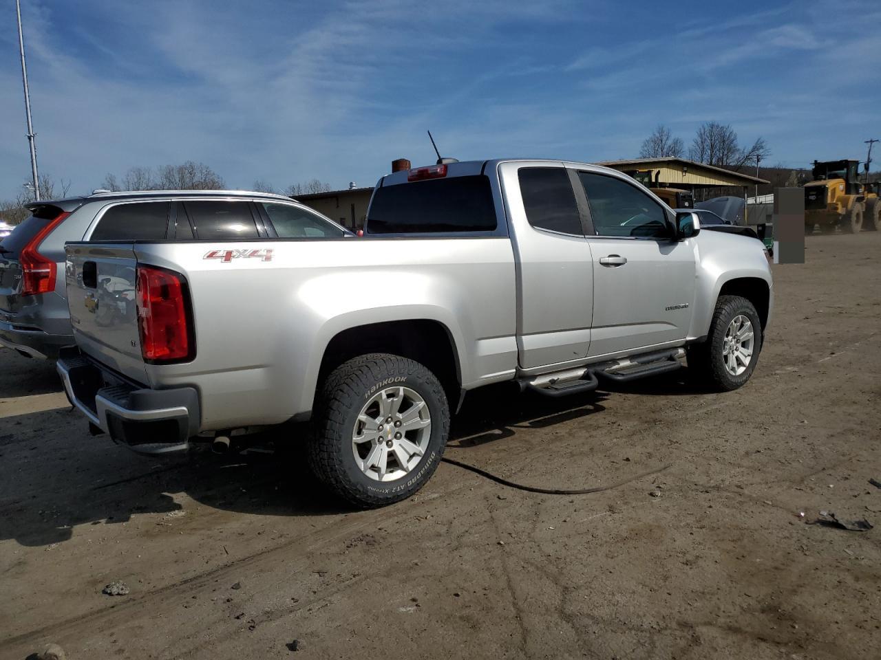 Photo 2 VIN: 1GCHTBE34F1137308 - CHEVROLET COLORADO 