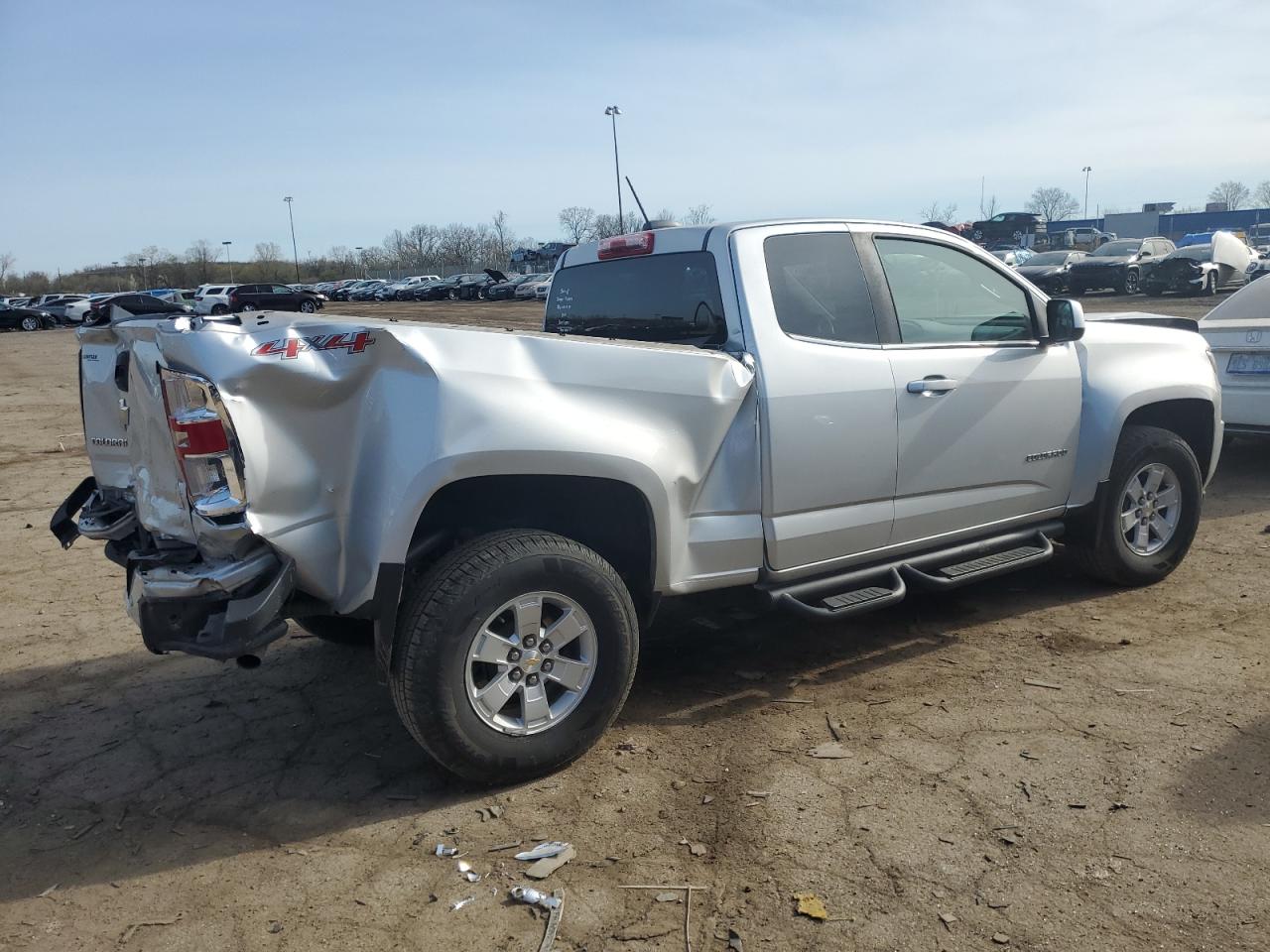 Photo 2 VIN: 1GCHTBEA0K1251279 - CHEVROLET COLORADO 