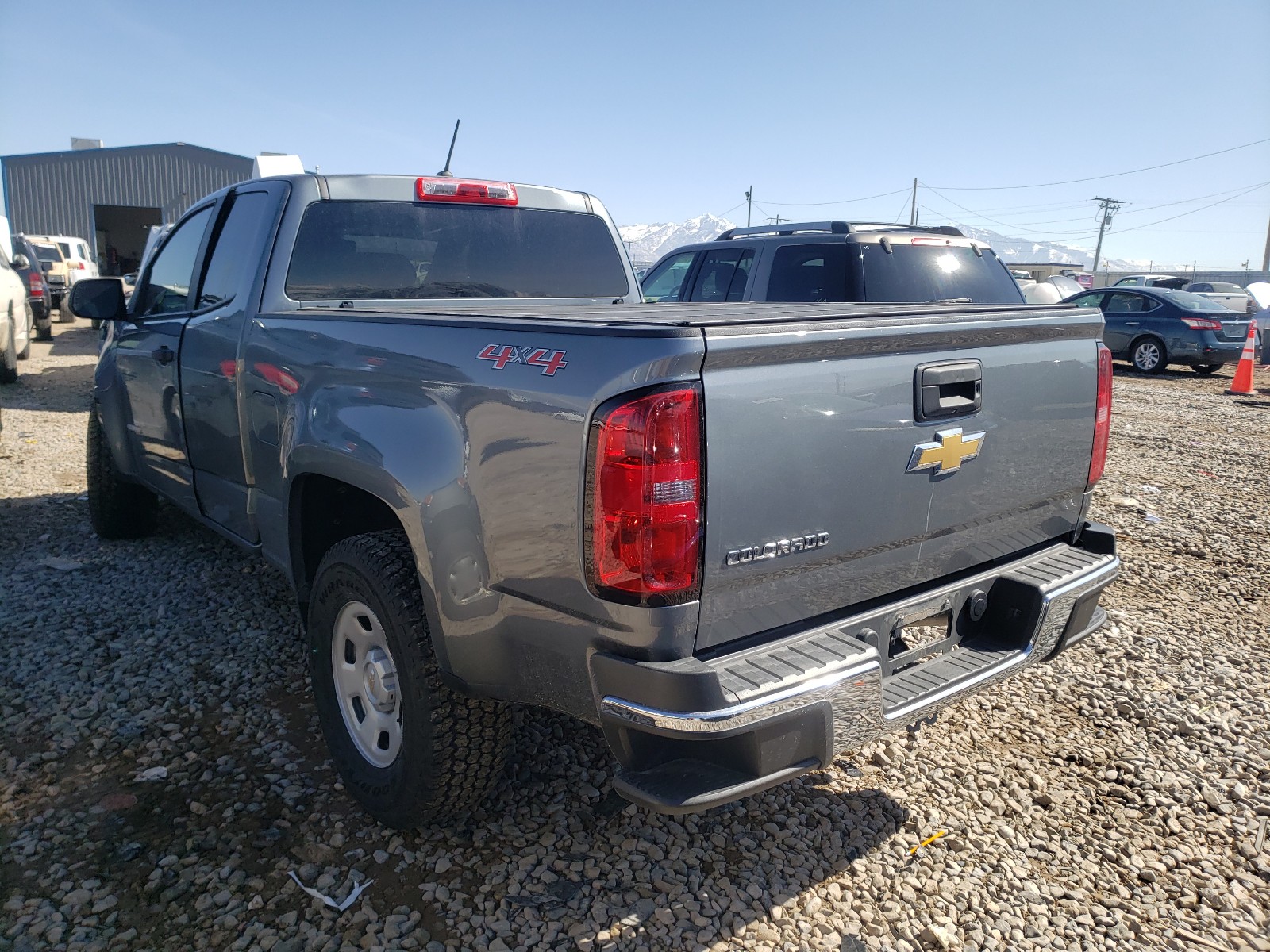 Photo 2 VIN: 1GCHTBEA9L1170251 - CHEVROLET COLORADO 