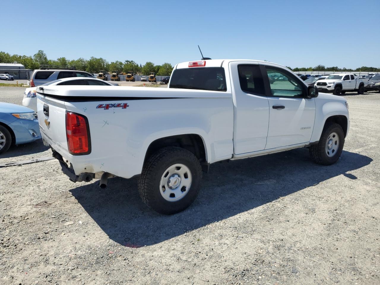 Photo 2 VIN: 1GCHTBEN1K1360384 - CHEVROLET COLORADO 