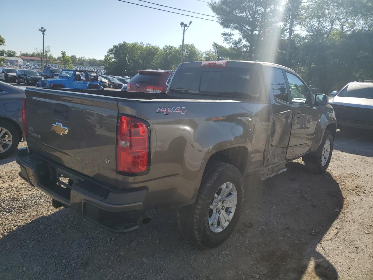 Photo 2 VIN: 1GCHTCE3XG1135926 - CHEVROLET COLORADO 