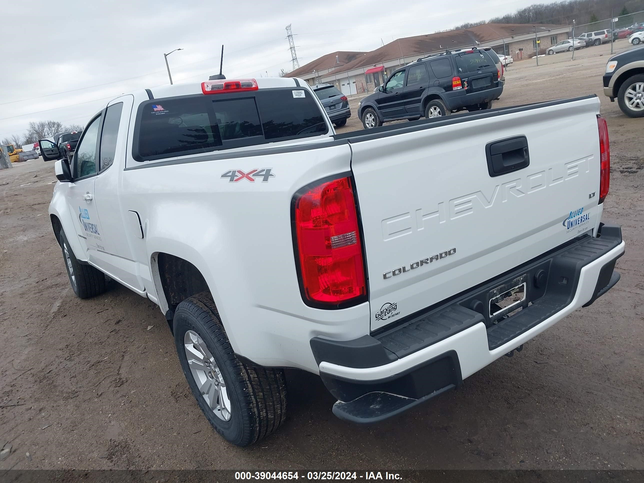 Photo 2 VIN: 1GCHTCEA2N1133034 - CHEVROLET COLORADO 