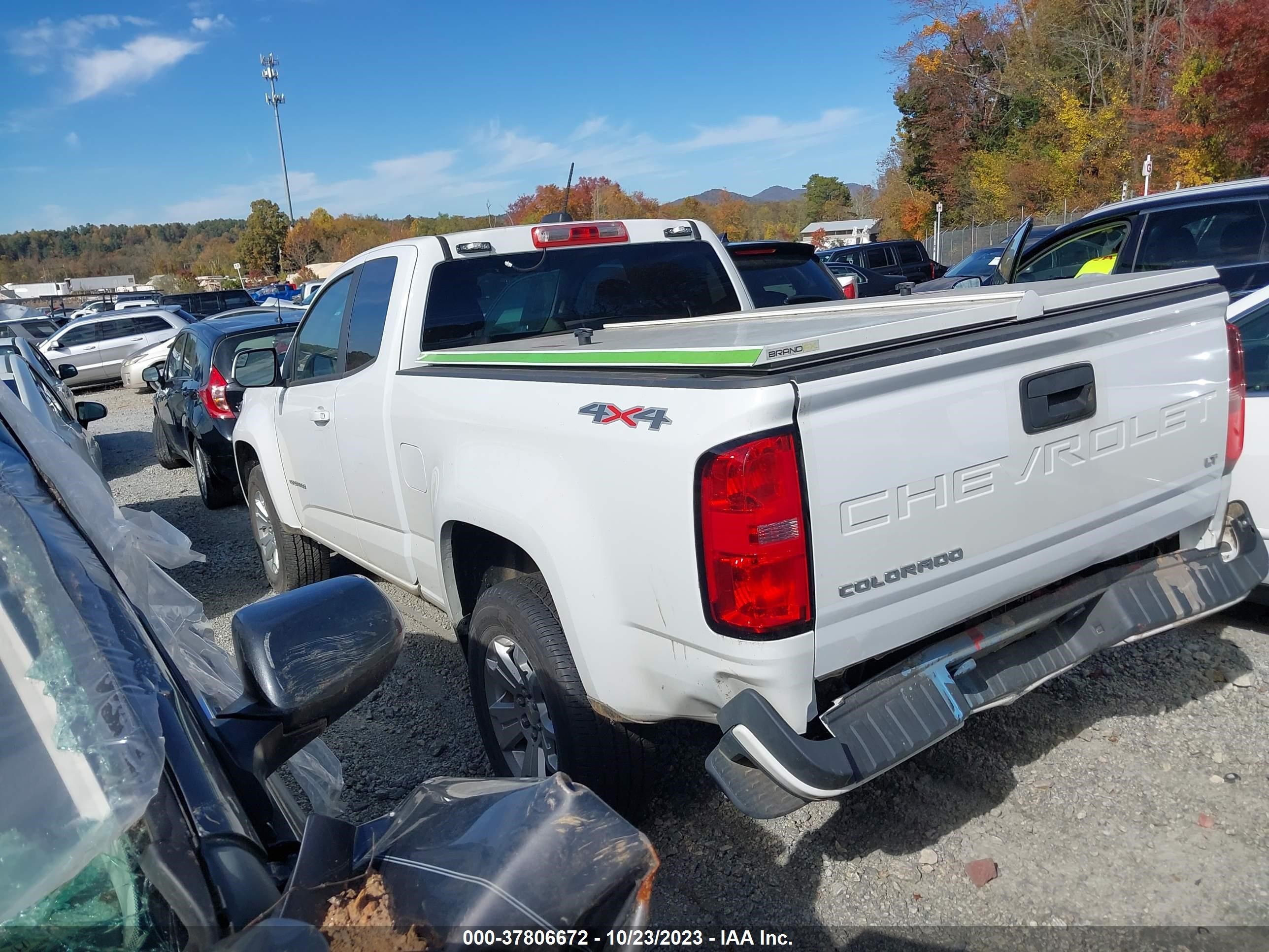 Photo 2 VIN: 1GCHTCEA5N1242944 - CHEVROLET COLORADO 