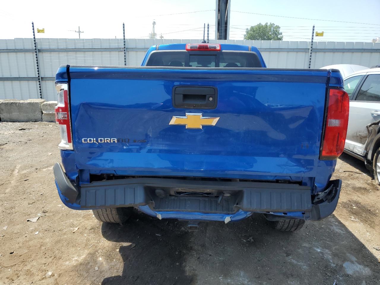 Photo 5 VIN: 1GCHTCEN5J1154540 - CHEVROLET COLORADO 