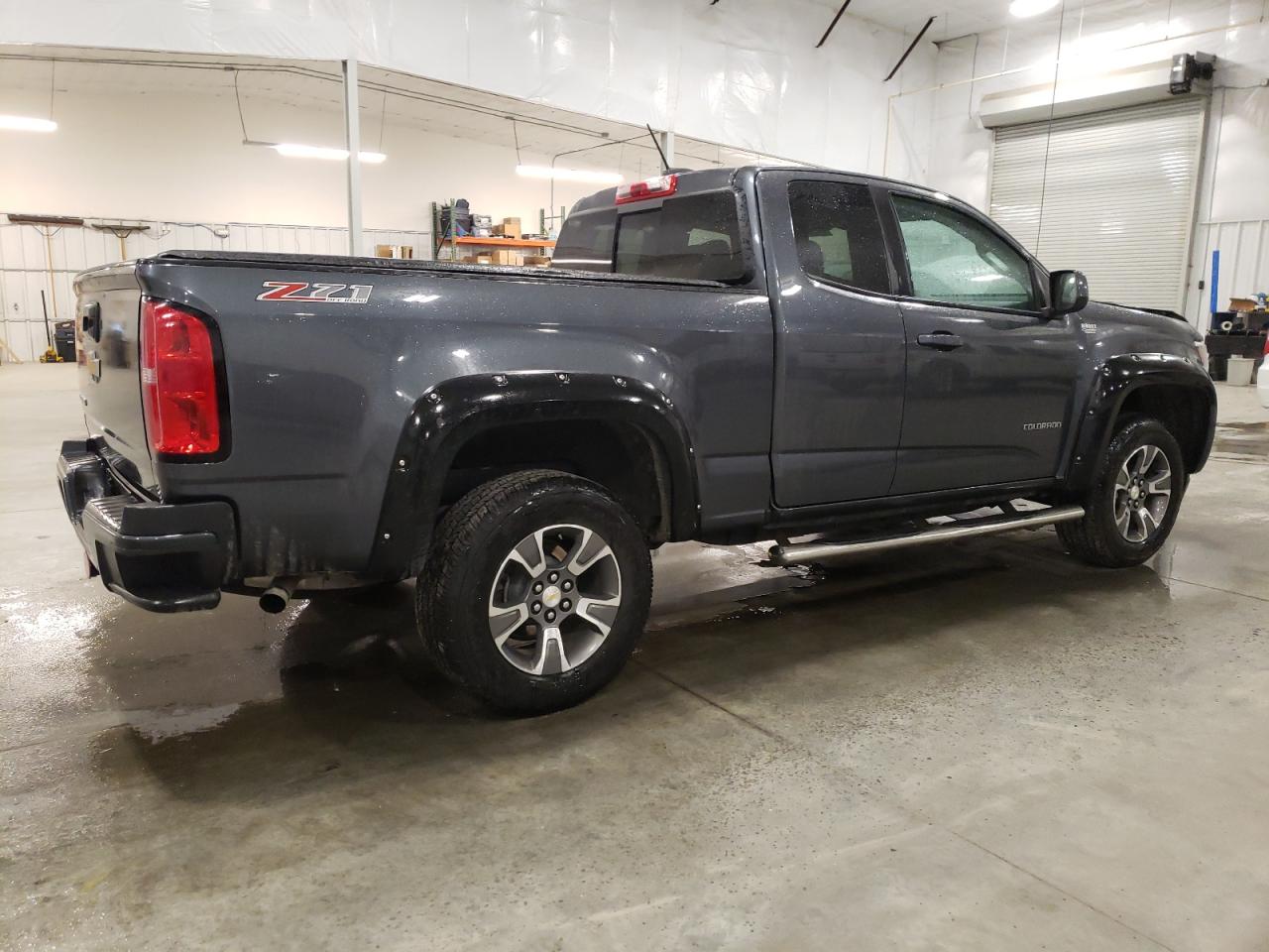 Photo 2 VIN: 1GCHTDE35G1327745 - CHEVROLET COLORADO 