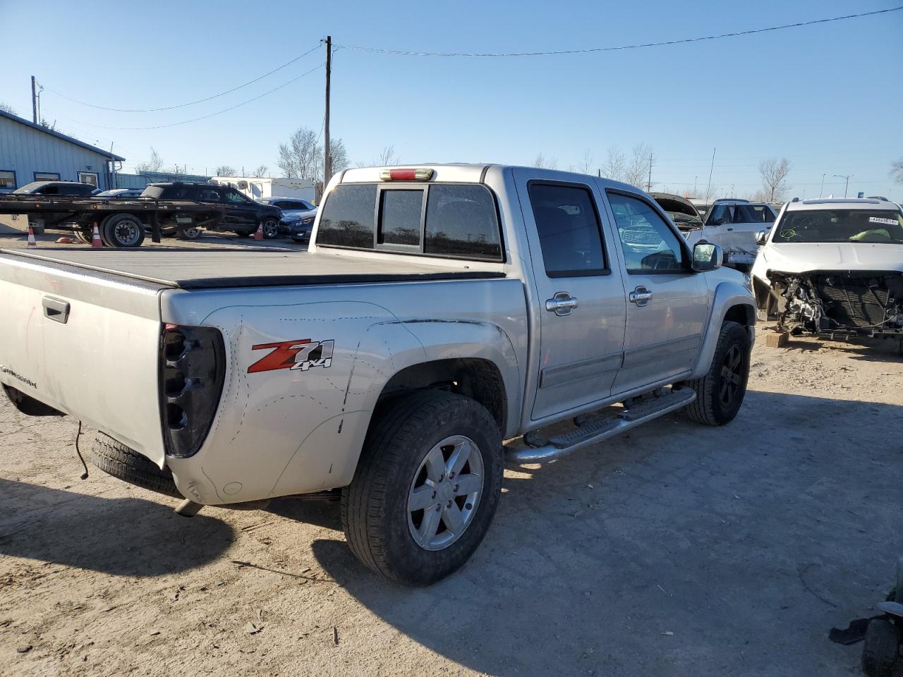 Photo 2 VIN: 1GCHTDFE4B8107075 - CHEVROLET COLORADO 