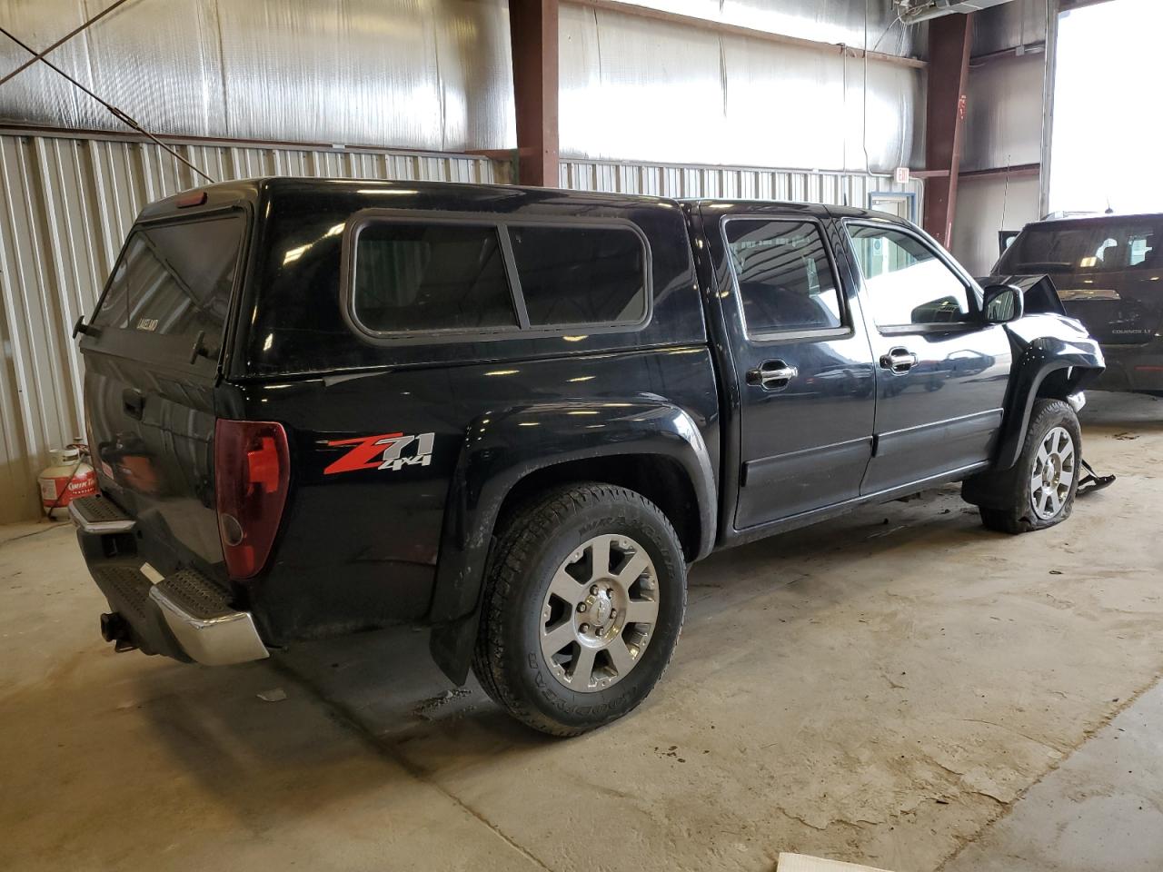 Photo 2 VIN: 1GCHTDFE8C8127931 - CHEVROLET COLORADO 