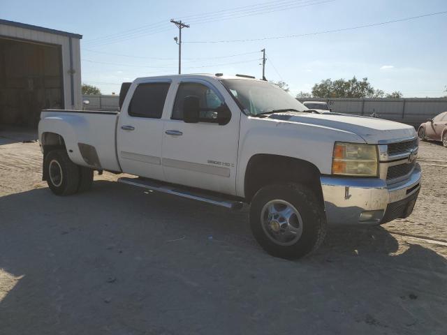 Photo 3 VIN: 1GCJC33648F113293 - CHEVROLET SILVERADO 