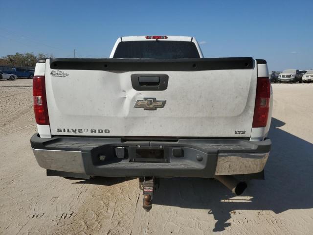 Photo 5 VIN: 1GCJC33648F113293 - CHEVROLET SILVERADO 