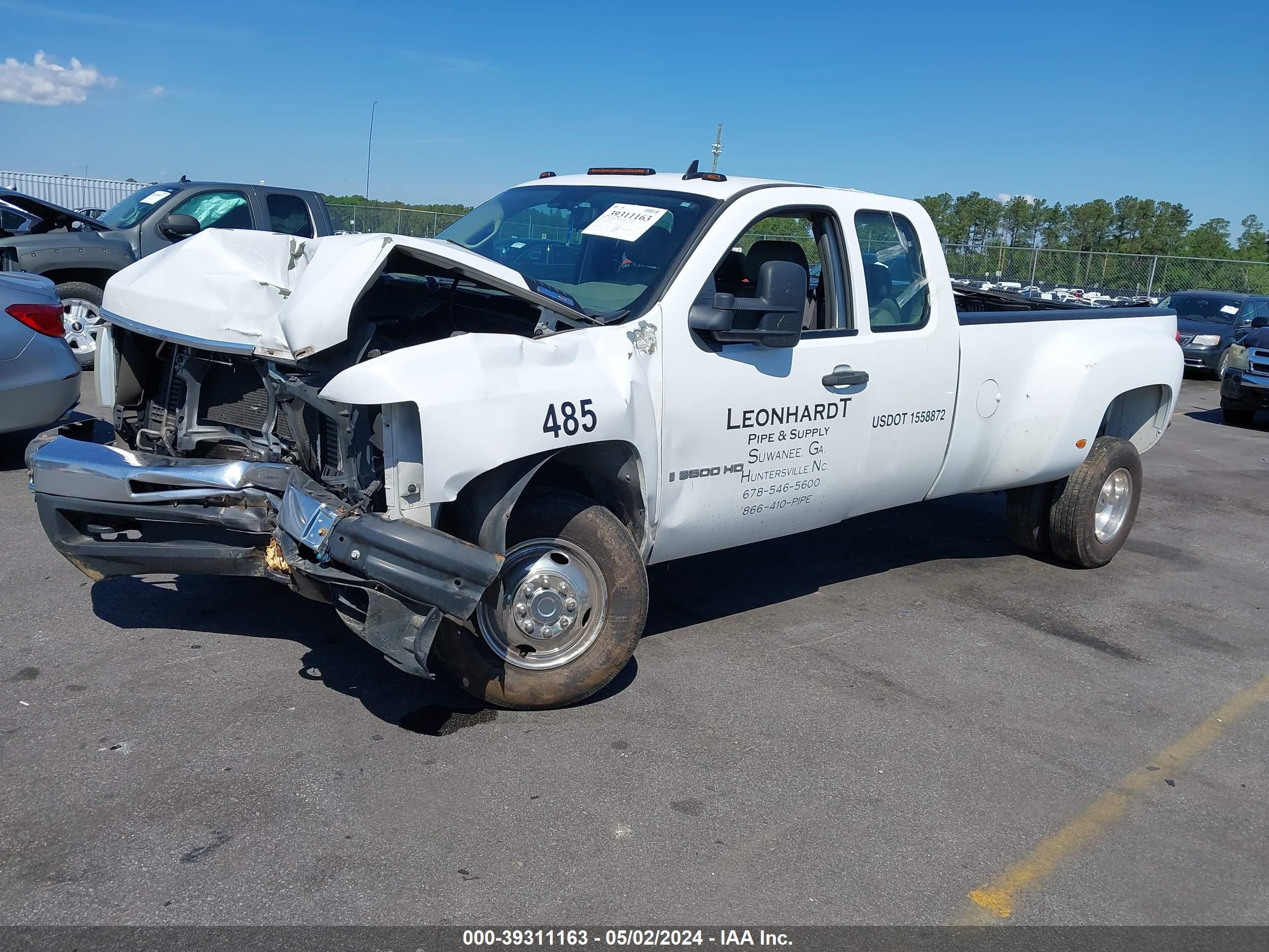 Photo 1 VIN: 1GCJC39687E569485 - CHEVROLET SILVERADO 