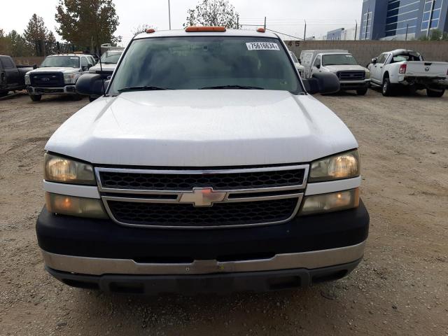 Photo 4 VIN: 1GCJC39U35E255626 - CHEVROLET SILVERADO 