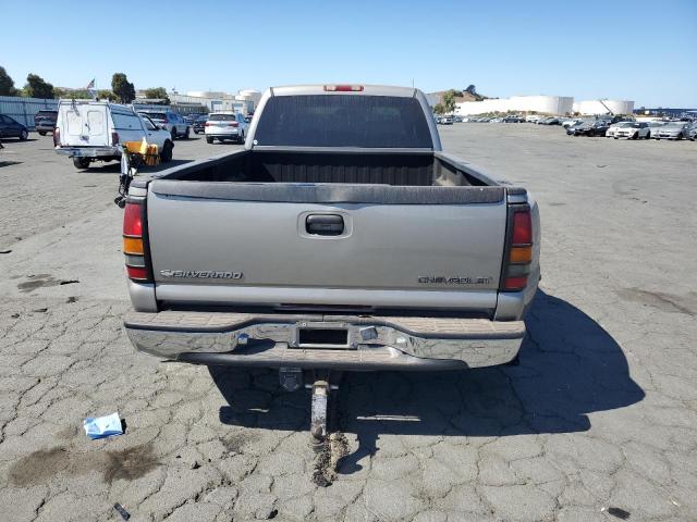 Photo 5 VIN: 1GCJK33162F107204 - CHEVROLET SILVERADO 