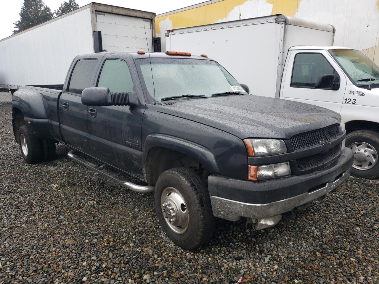 Photo 3 VIN: 1GCJK33174F158276 - CHEVROLET SILVERADO 