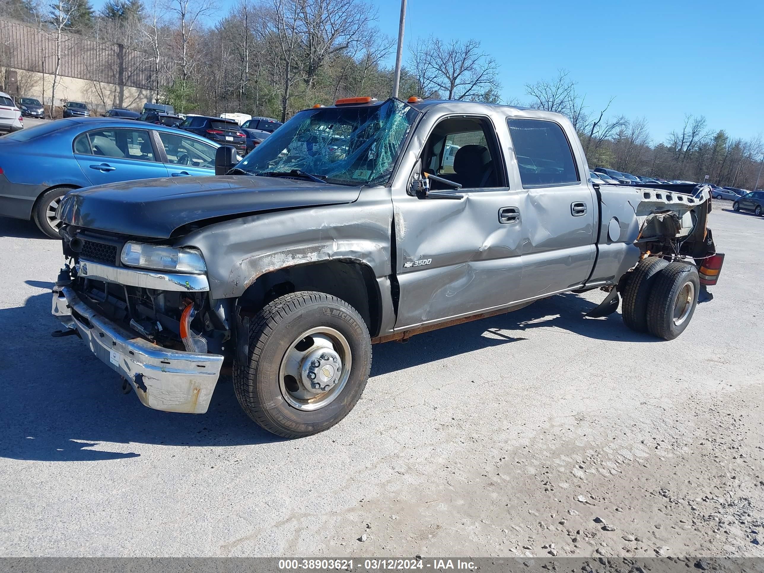 Photo 1 VIN: 1GCJK331X1F175746 - CHEVROLET SILVERADO 