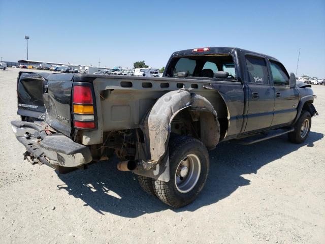 Photo 2 VIN: 1GCJK331X2F112230 - CHEVROLET SILVERADO 