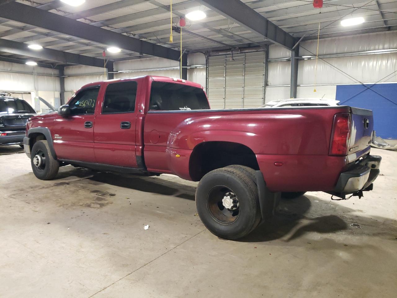 Photo 1 VIN: 1GCJK33235F882587 - CHEVROLET SILVERADO 