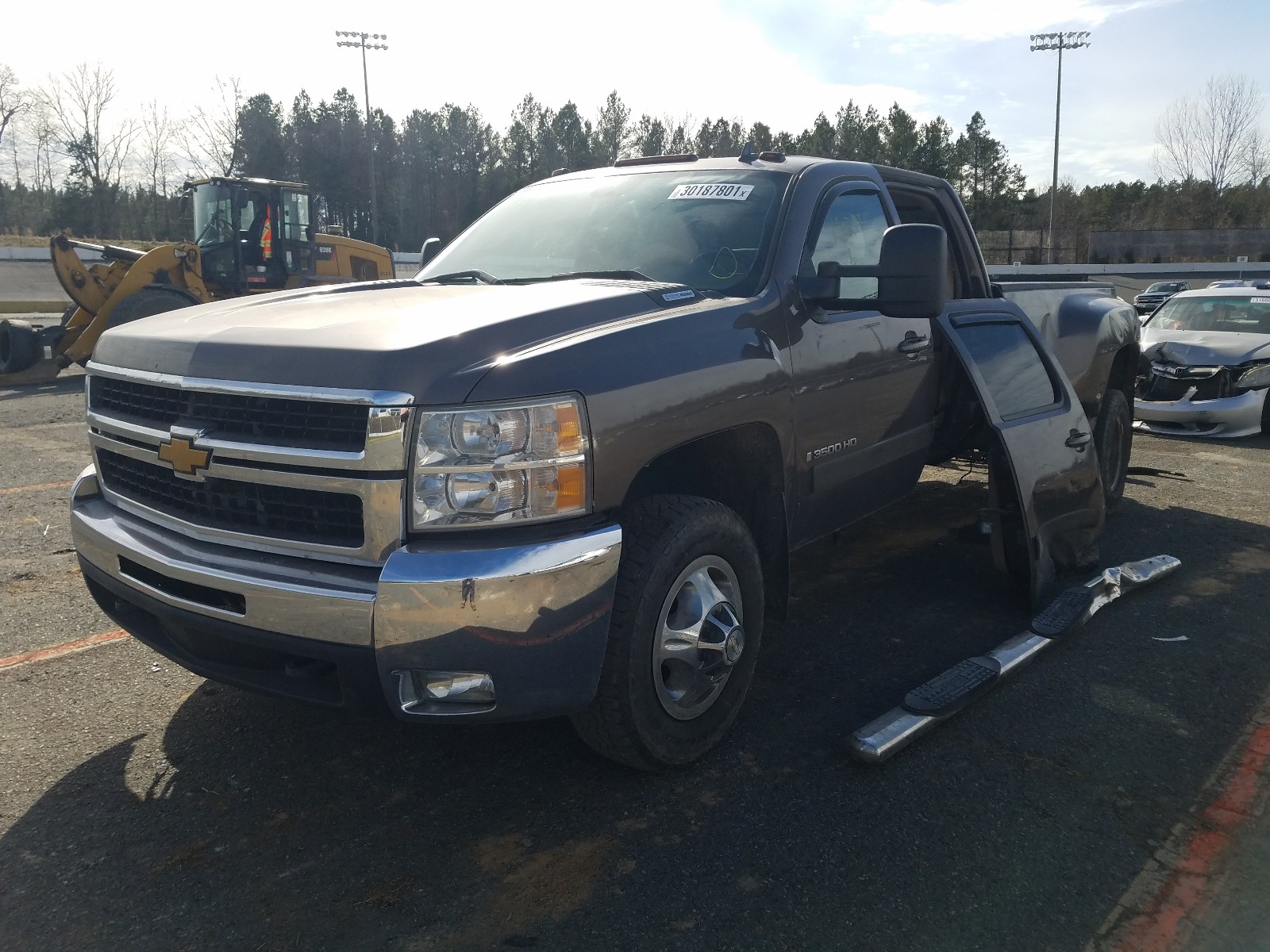 Photo 1 VIN: 1GCJK33608F140588 - CHEVROLET SILVERADO 