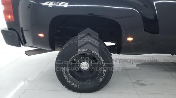 Photo 29 VIN: 1GCJK33K88F223697 - CHEVROLET SILVERADO 