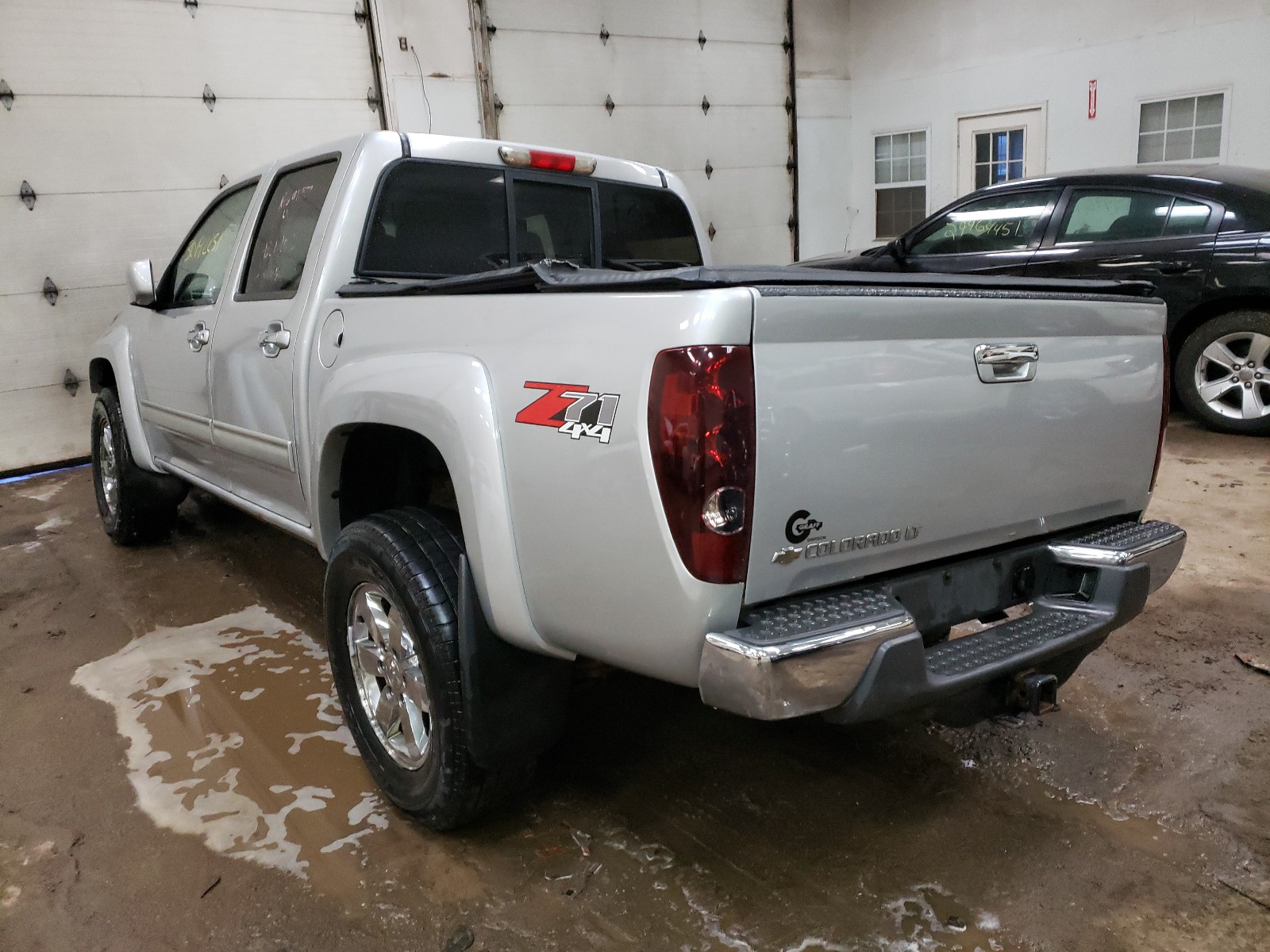 Photo 2 VIN: 1GCJTDDE6A8109445 - CHEVROLET COLORADO L 