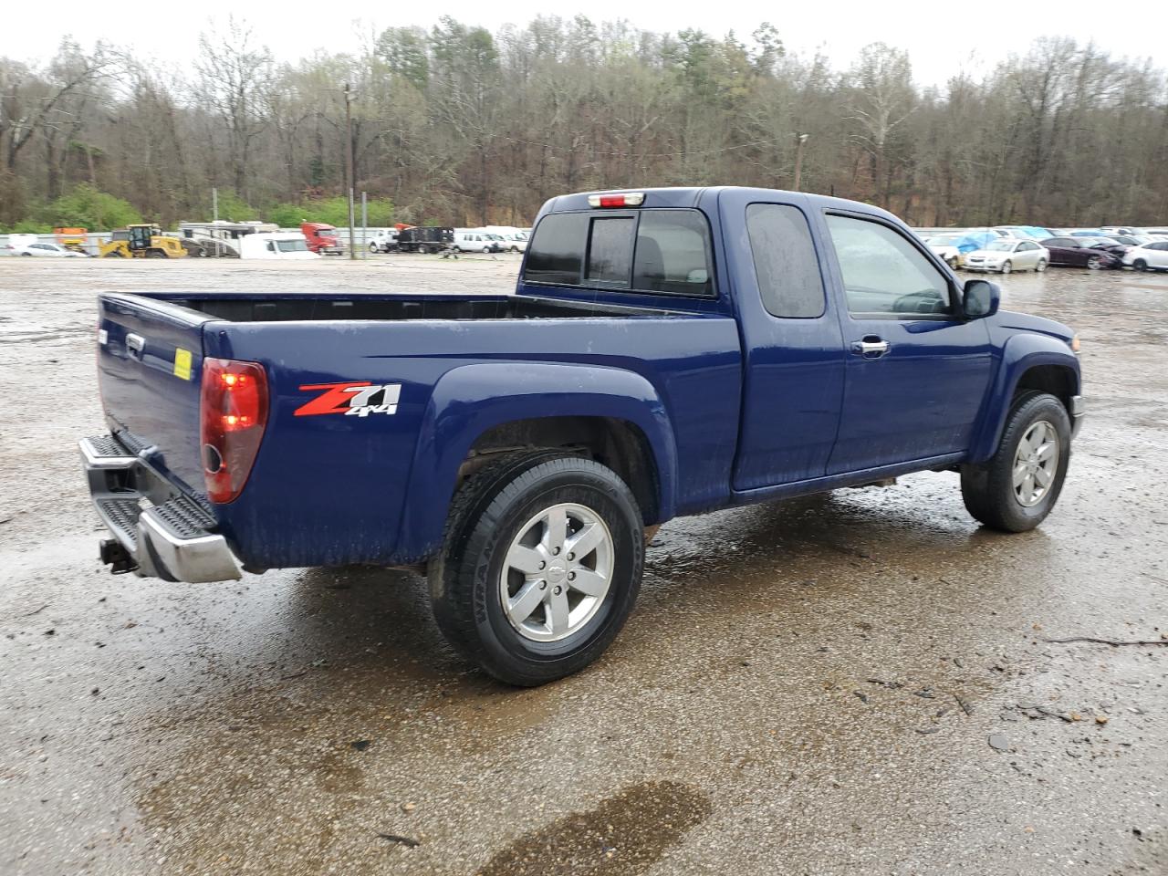 Photo 2 VIN: 1GCJTDFE3C8101755 - CHEVROLET COLORADO 