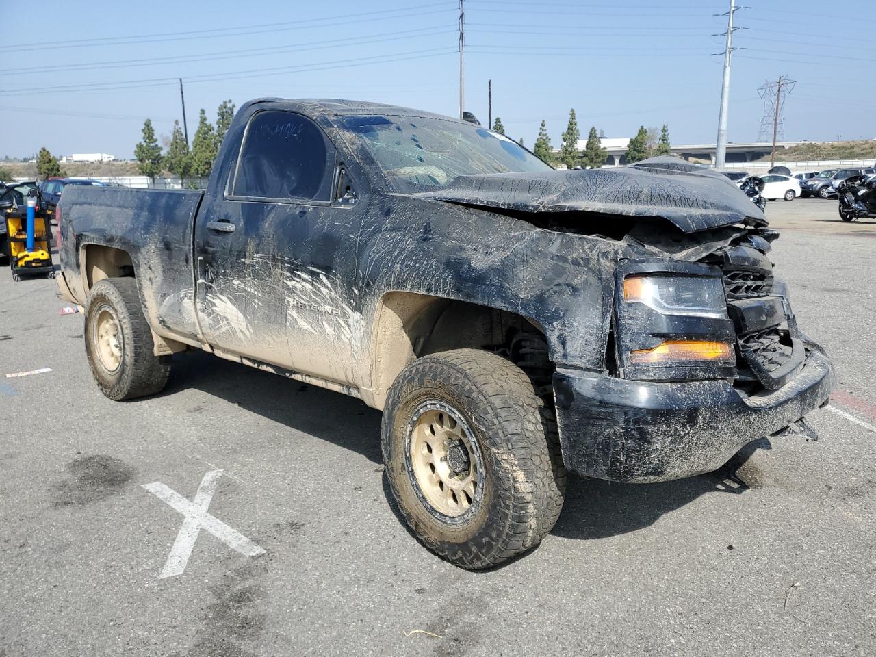 Photo 3 VIN: 1GCNCNEC1HZ261299 - CHEVROLET SILVERADO 