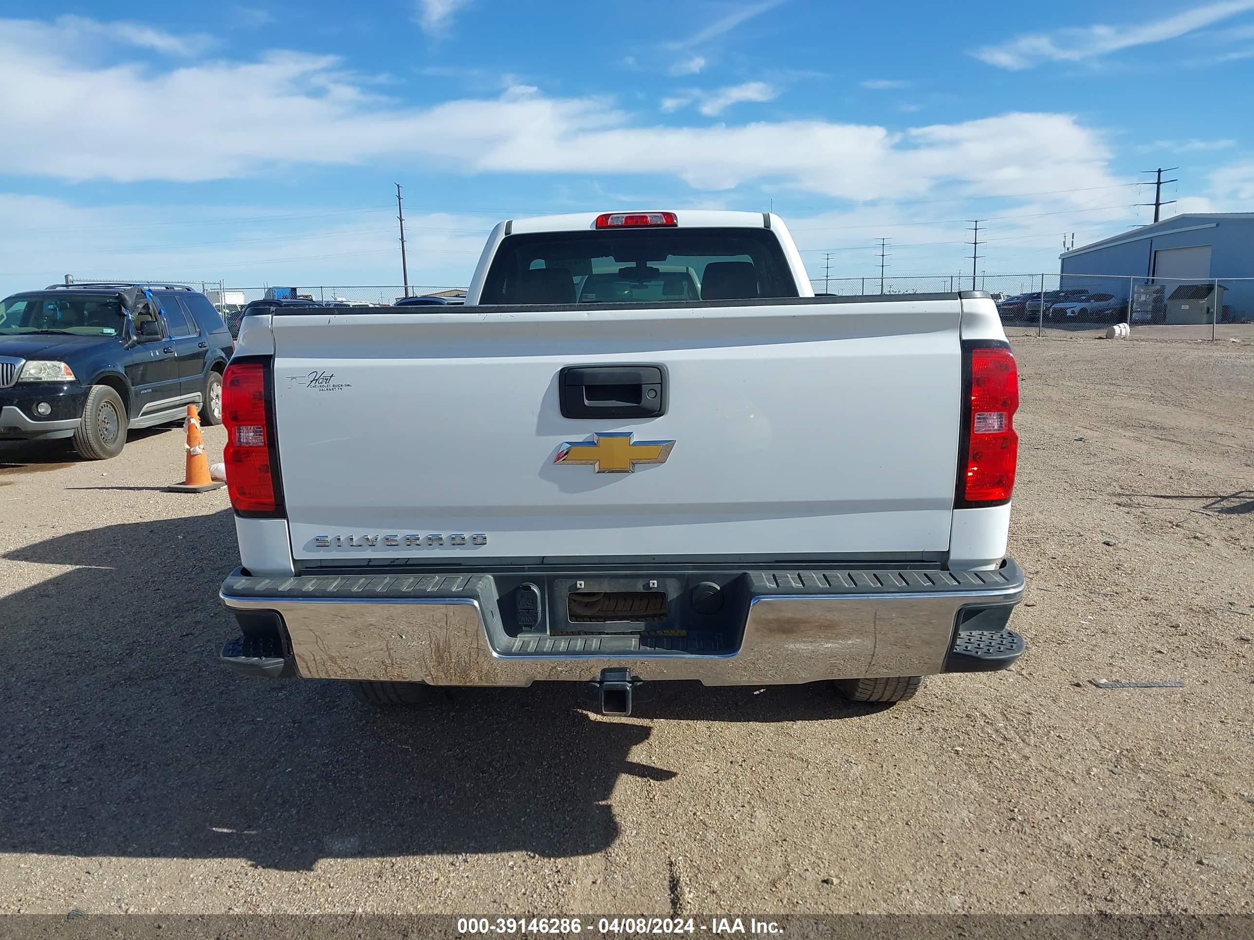 Photo 15 VIN: 1GCNCNEC1JZ274477 - CHEVROLET SILVERADO 