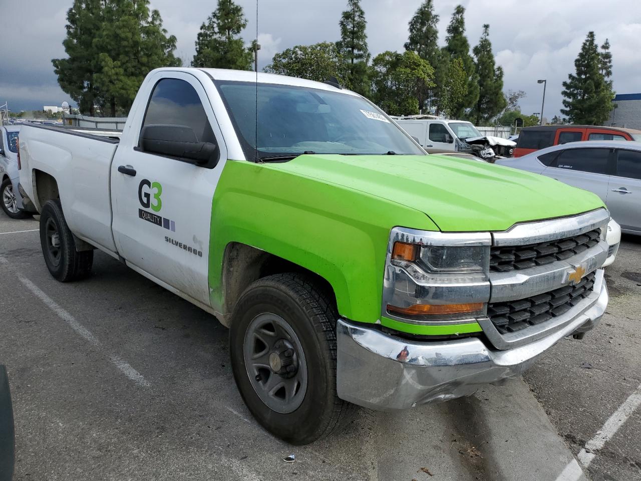 Photo 3 VIN: 1GCNCNEC4HZ207429 - CHEVROLET SILVERADO 