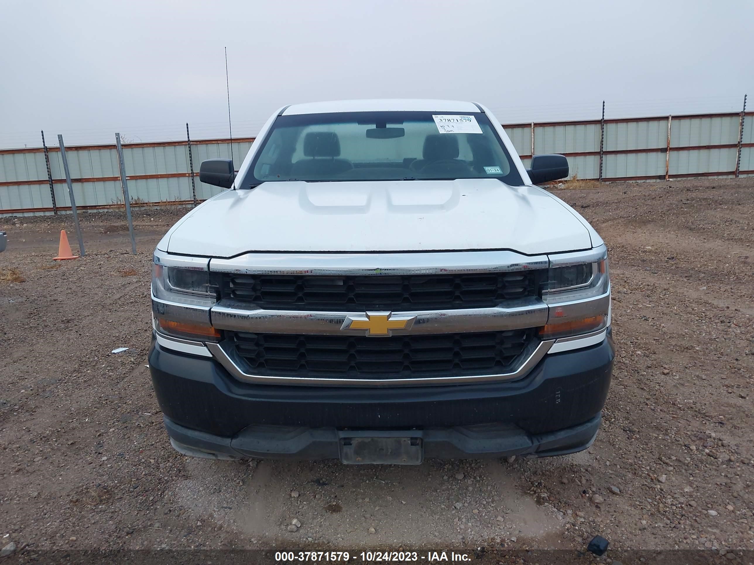 Photo 11 VIN: 1GCNCNEH0GZ138183 - CHEVROLET SILVERADO 