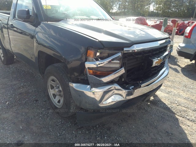 Photo 5 VIN: 1GCNCNEH1JZ301429 - CHEVROLET SILVERADO 1500 