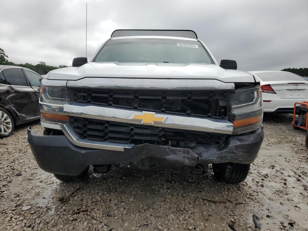 Photo 4 VIN: 1GCNCNEH3HZ263230 - CHEVROLET SILVERADO 