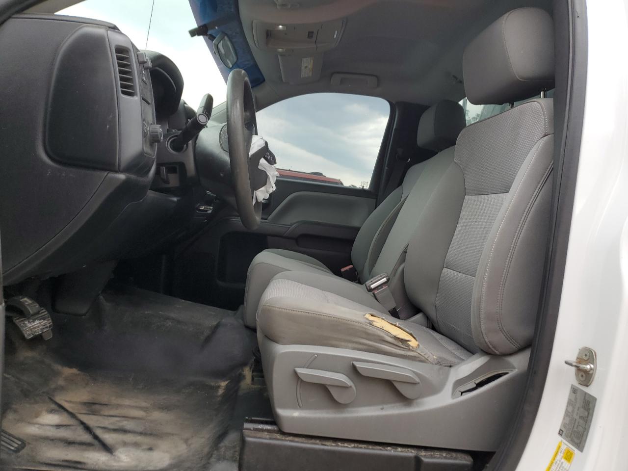 Photo 6 VIN: 1GCNCNEH3HZ263230 - CHEVROLET SILVERADO 