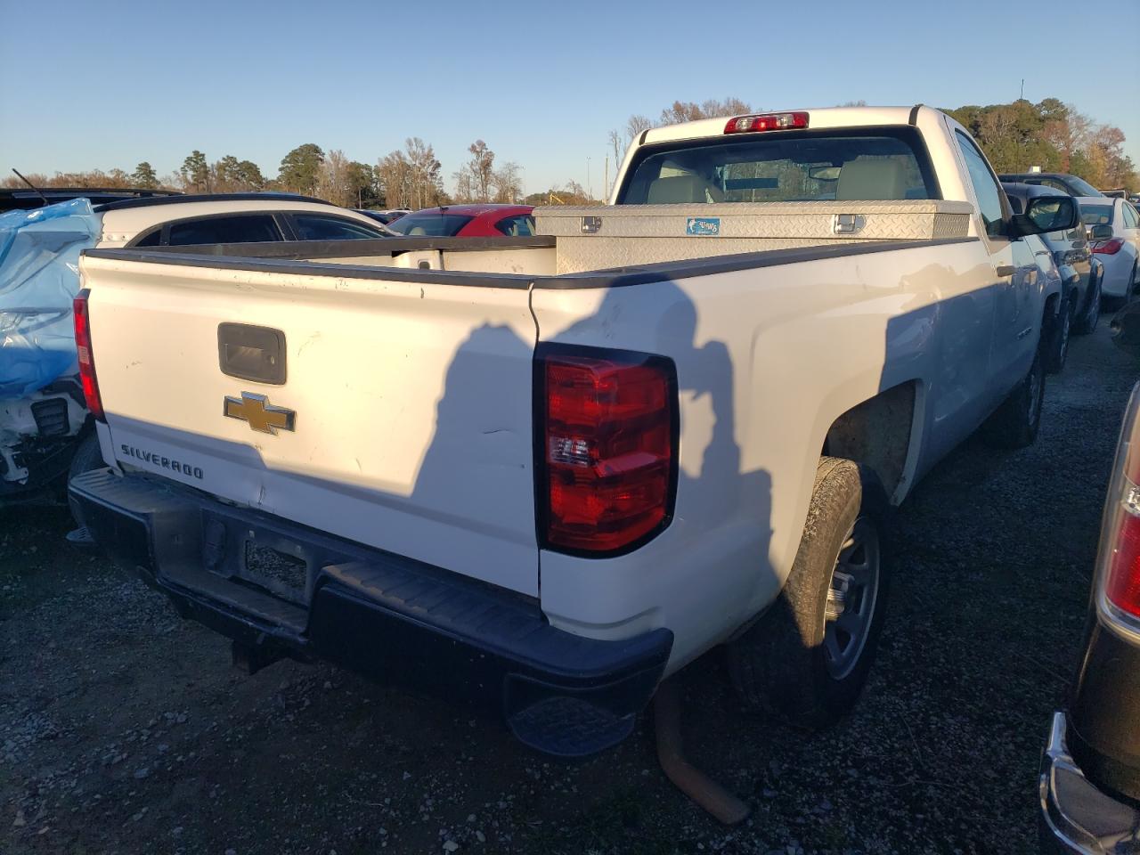 Photo 2 VIN: 1GCNCNEH9GZ300621 - CHEVROLET SILVERADO 