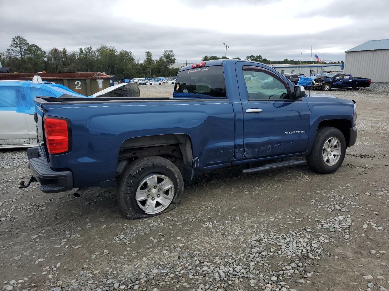 Photo 2 VIN: 1GCNCNEH9GZ340987 - CHEVROLET SILVERADO 