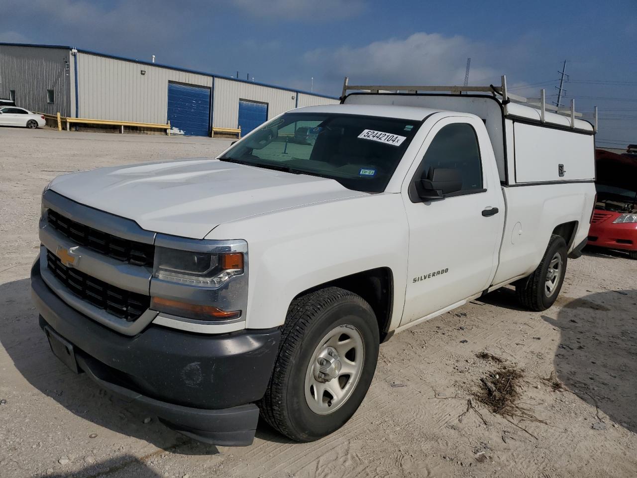 Photo 0 VIN: 1GCNCNEH9JZ348000 - CHEVROLET SILVERADO 