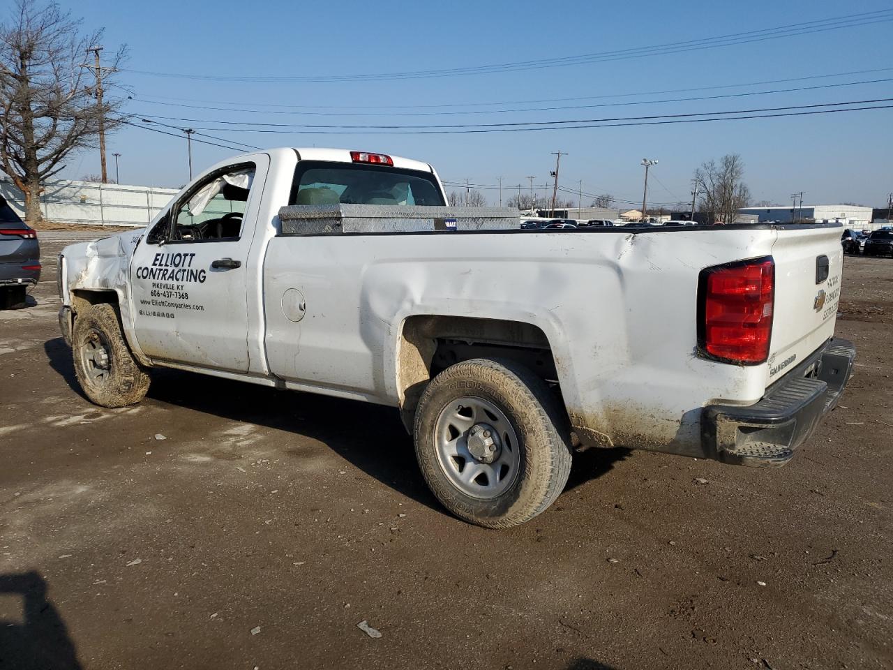 Photo 1 VIN: 1GCNCNEHXJZ284033 - CHEVROLET SILVERADO 