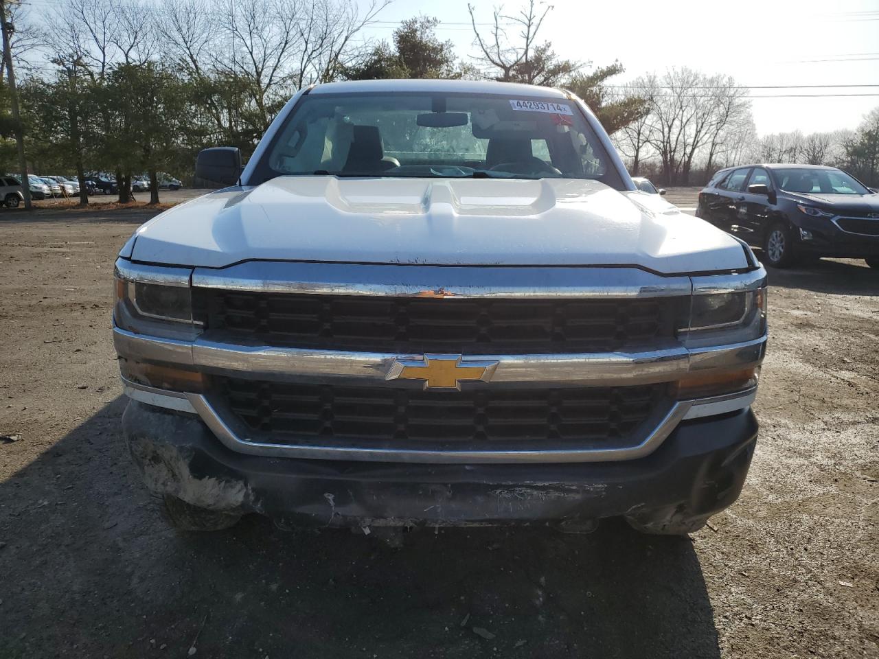 Photo 4 VIN: 1GCNCNEHXJZ284033 - CHEVROLET SILVERADO 