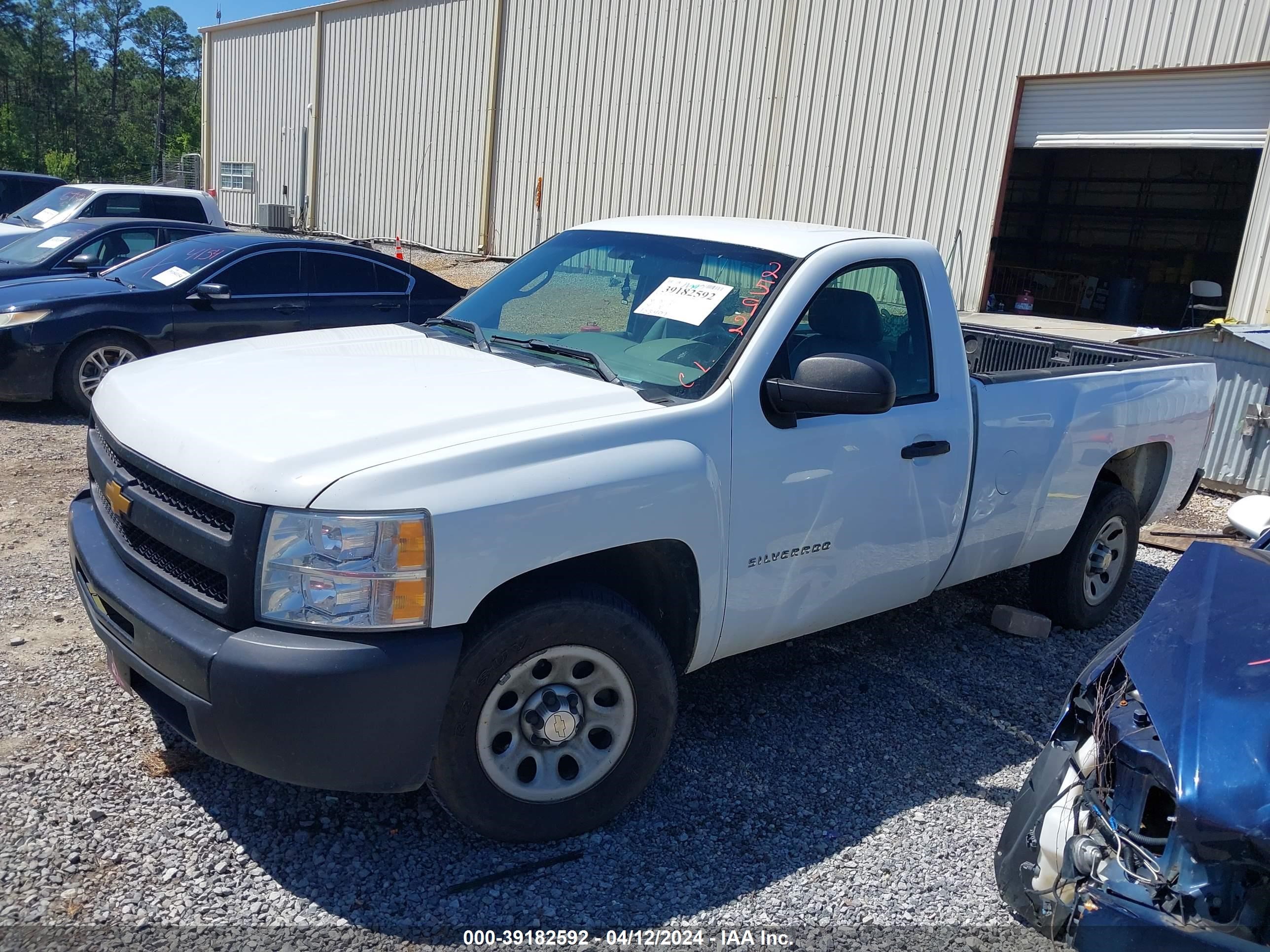 Photo 1 VIN: 1GCNCPE00DZ391506 - CHEVROLET SILVERADO 