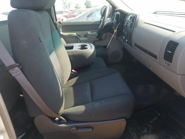 Photo 4 VIN: 1GCNCPE03DZ216506 - CHEVROLET SILVERADO 