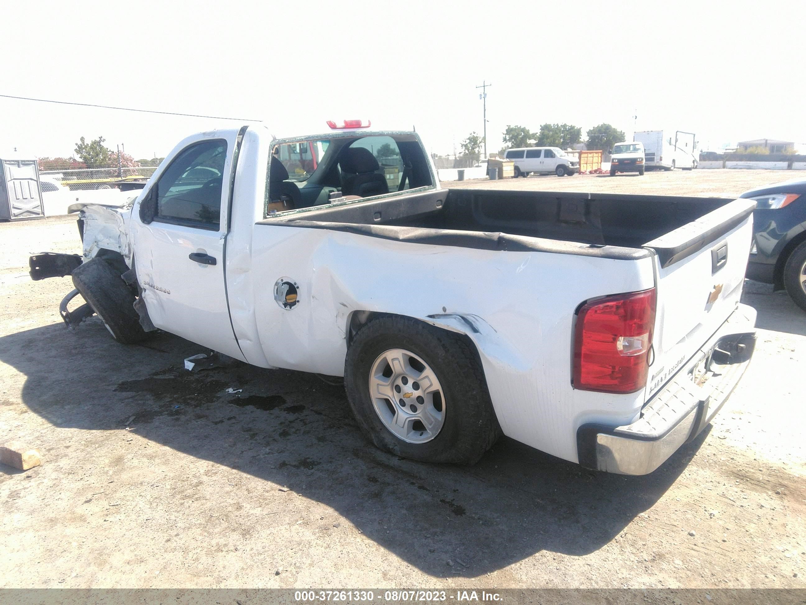 Photo 2 VIN: 1GCNCPEAXCZ217305 - CHEVROLET SILVERADO 