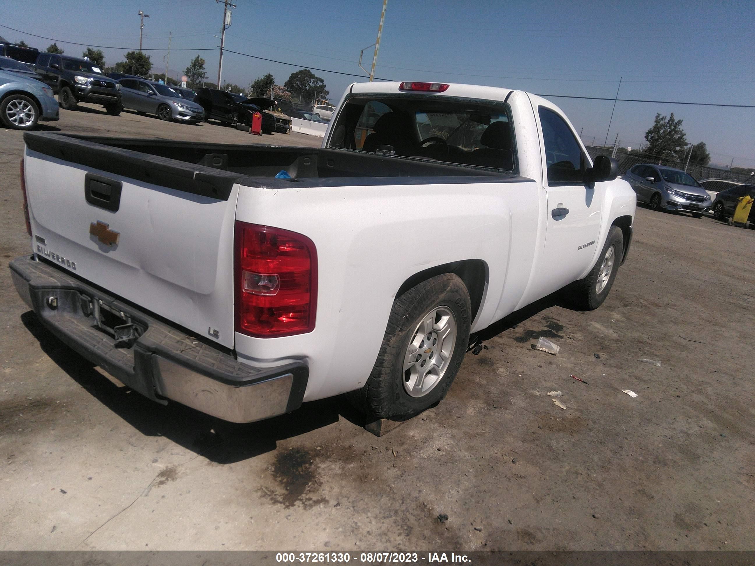 Photo 3 VIN: 1GCNCPEAXCZ217305 - CHEVROLET SILVERADO 