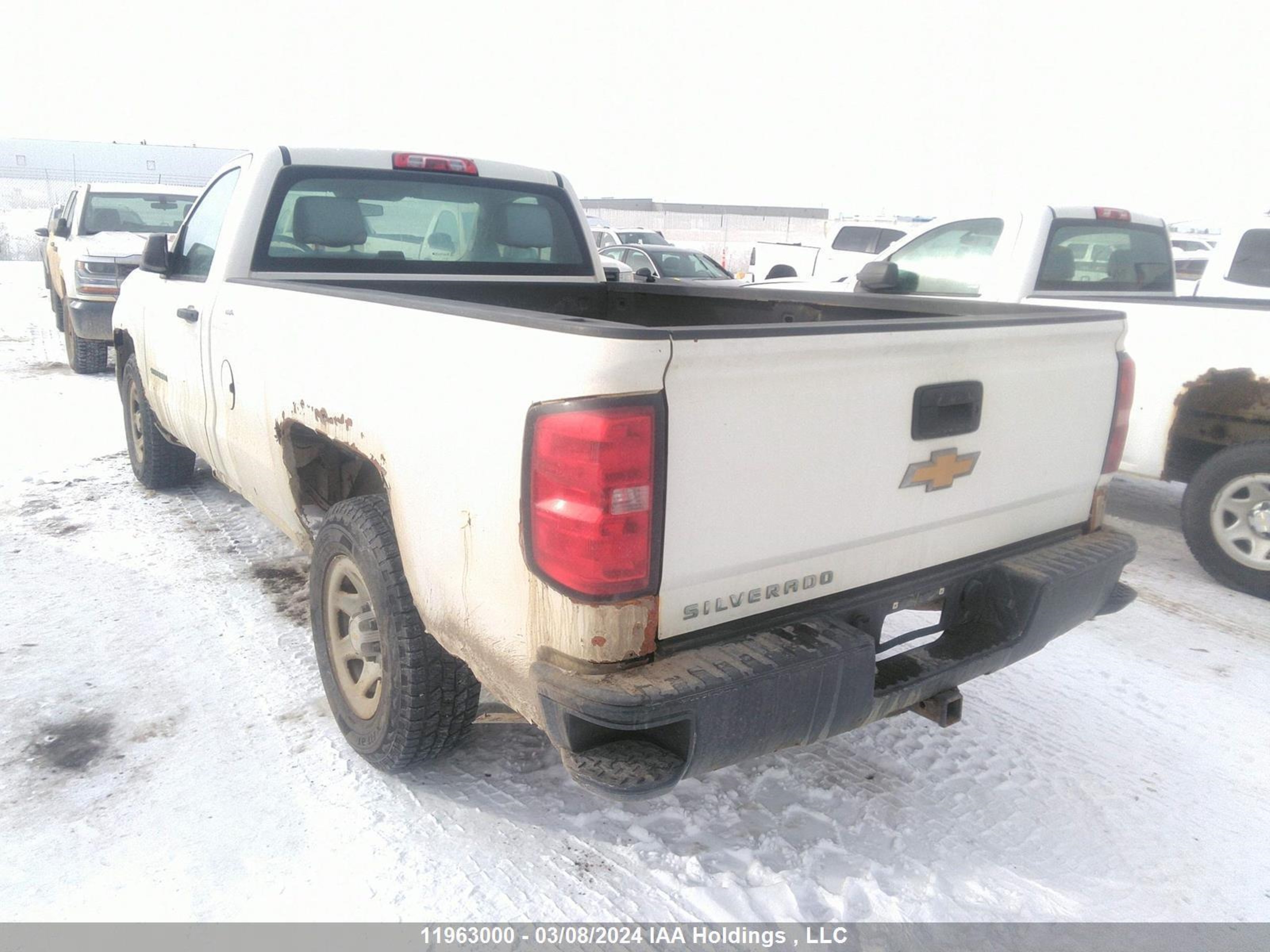 Photo 2 VIN: 1GCNCPEC1FZ326077 - CHEVROLET SILVERADO 