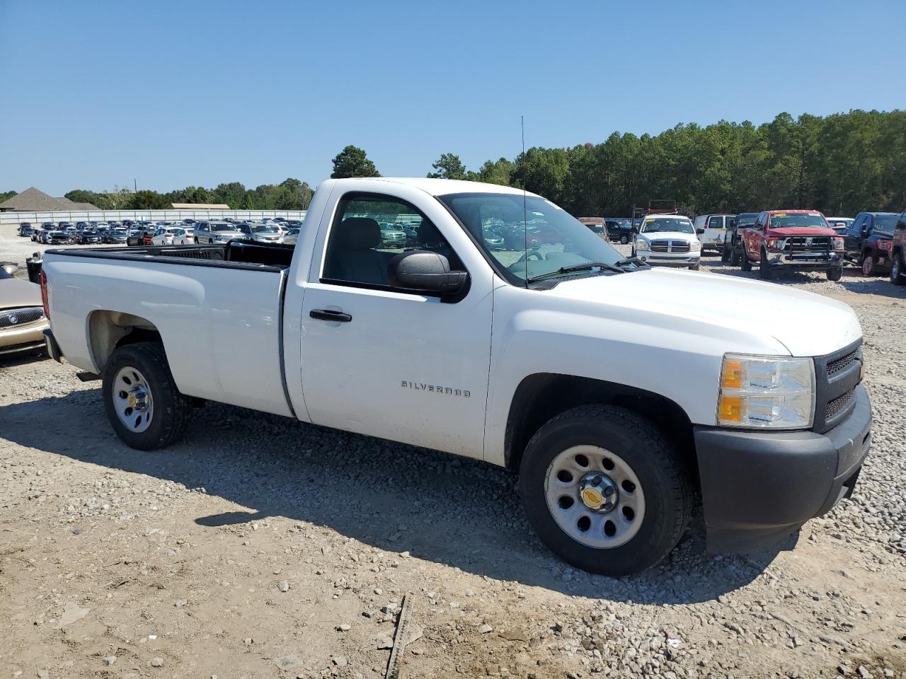 Photo 3 VIN: 1GCNCPEX1DZ203833 - CHEVROLET SILVERADO 