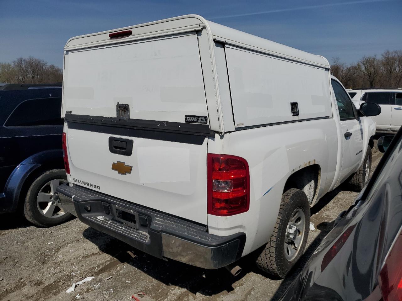 Photo 2 VIN: 1GCNCPEX2DZ367009 - CHEVROLET SILVERADO 